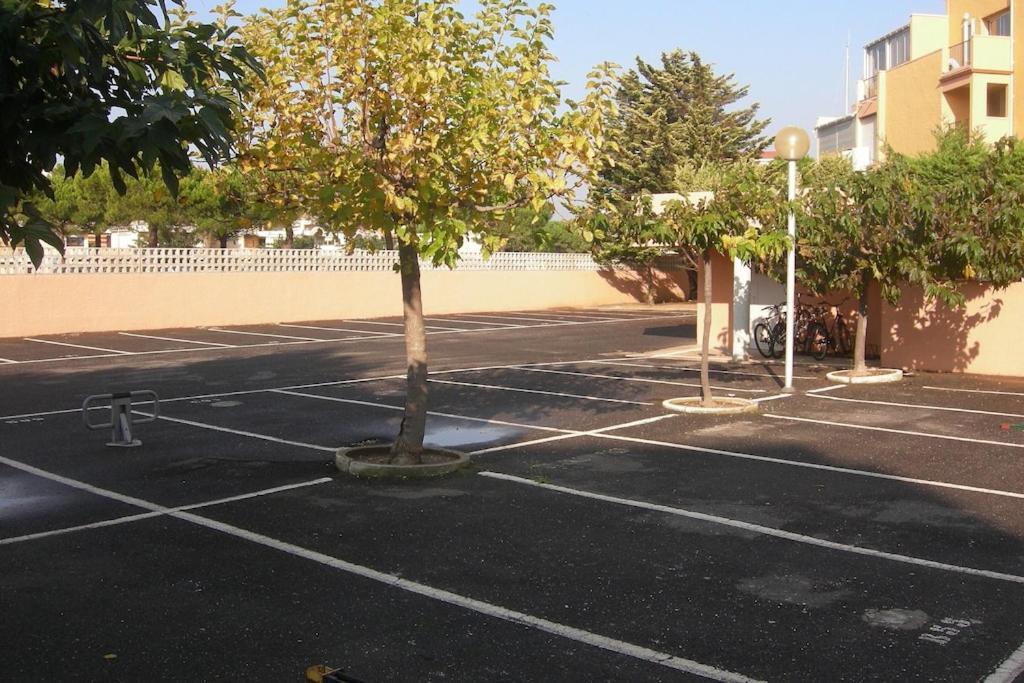 Gruissan Appartement Calme, Vue Sur Port De Plaisance -Clim, Empl.Parking 외부 사진