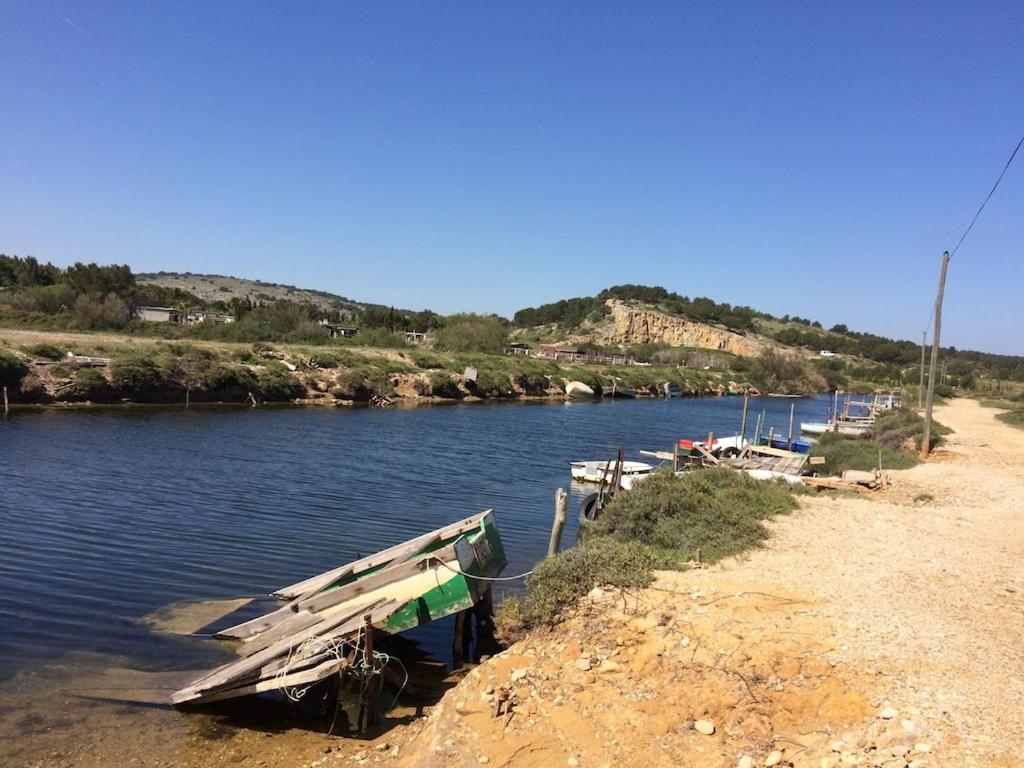 Gruissan Appartement Calme, Vue Sur Port De Plaisance -Clim, Empl.Parking 외부 사진